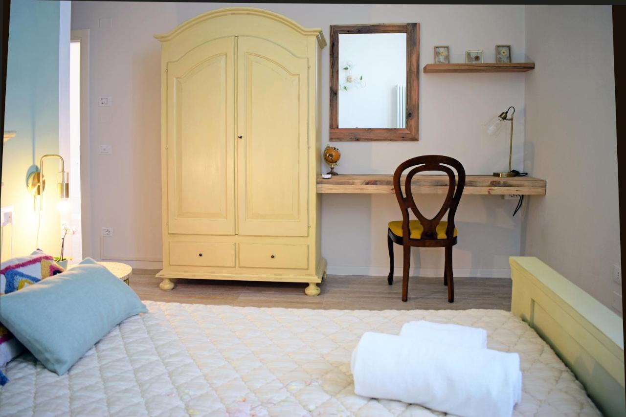 Bed And Breakfast Erilla Centenaro エクステリア 写真