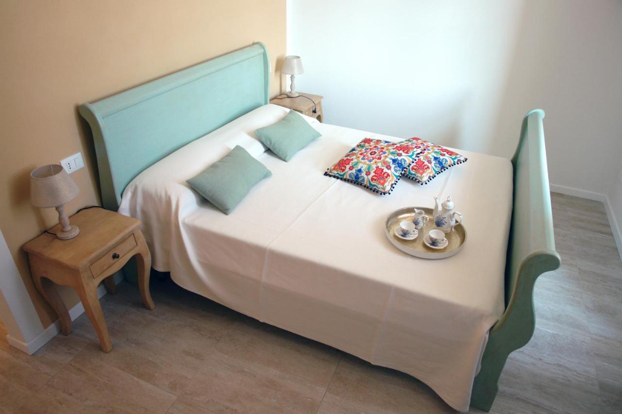 Bed And Breakfast Erilla Centenaro エクステリア 写真