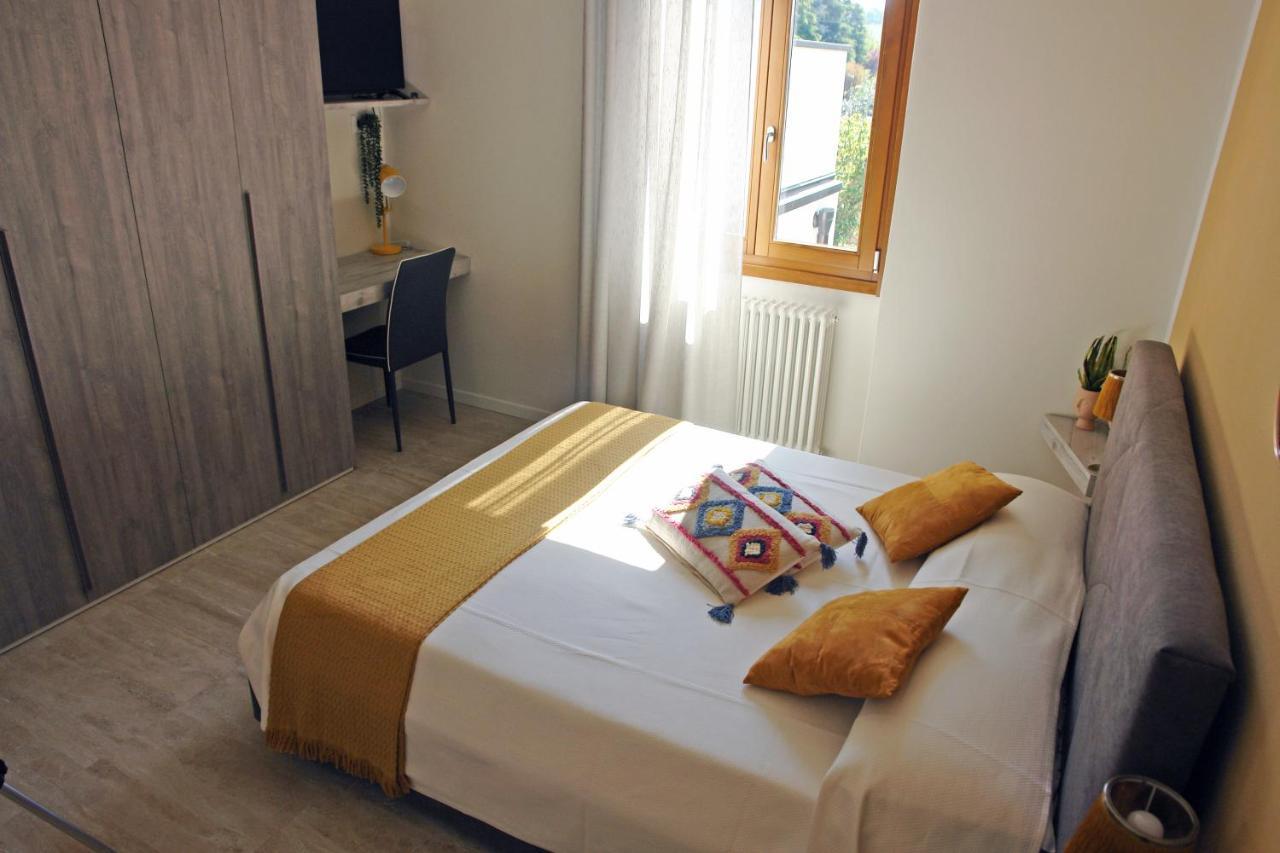 Bed And Breakfast Erilla Centenaro エクステリア 写真