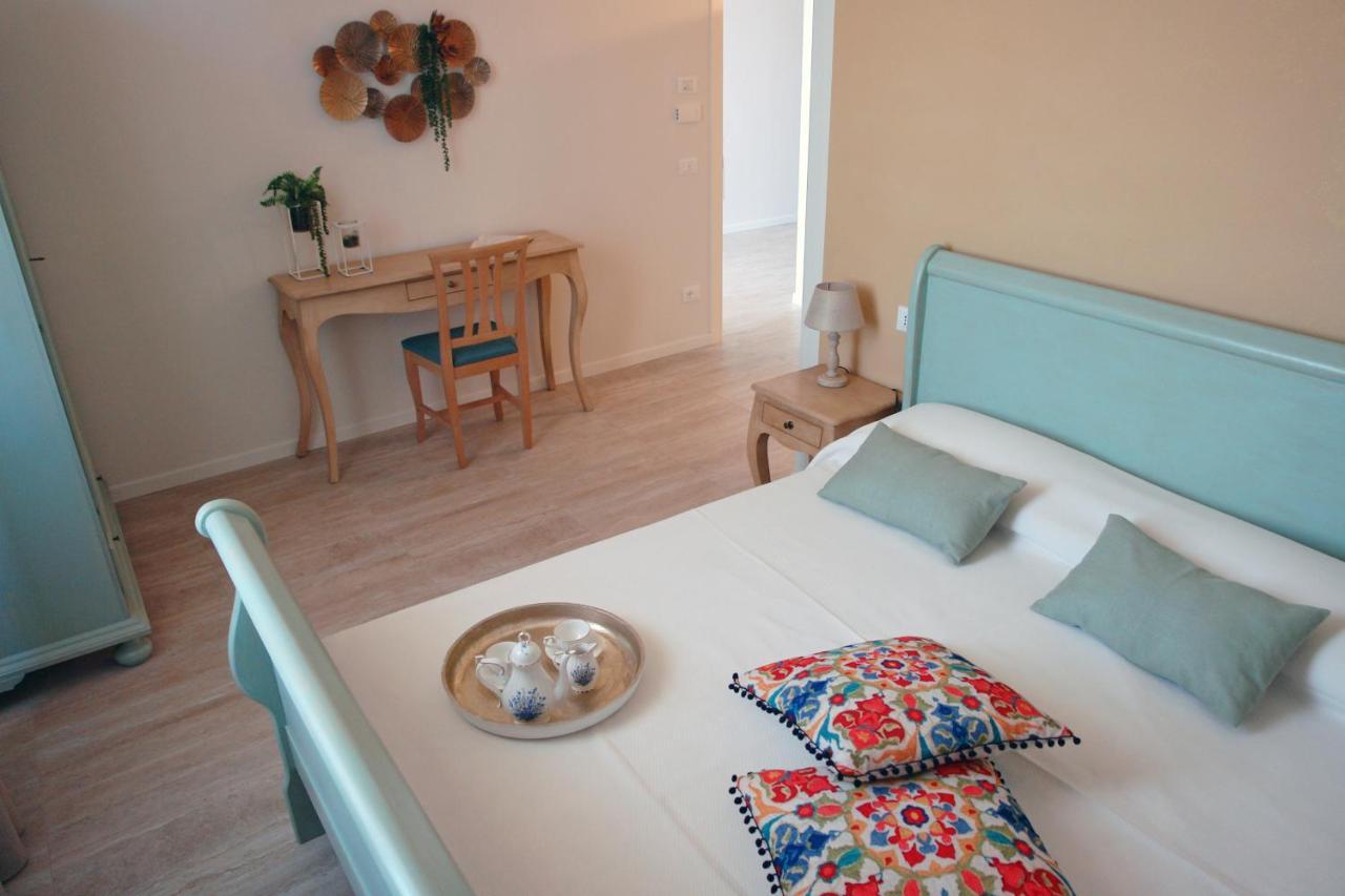 Bed And Breakfast Erilla Centenaro エクステリア 写真